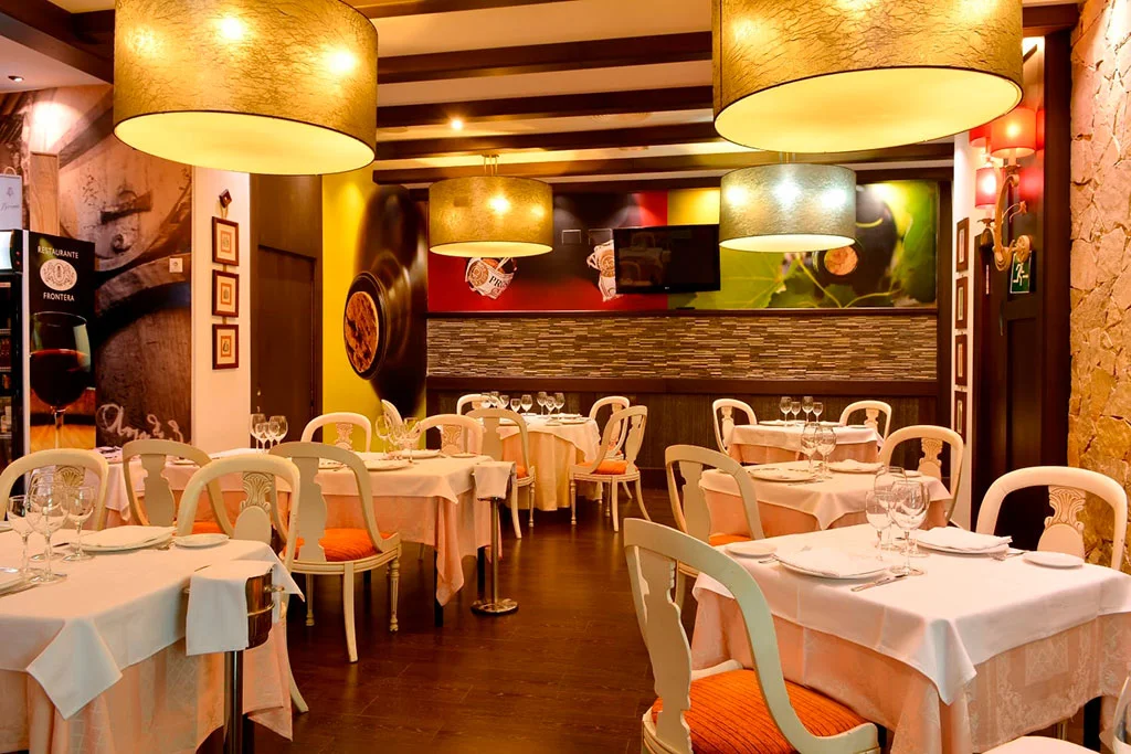 Interior Restaurante Frontera